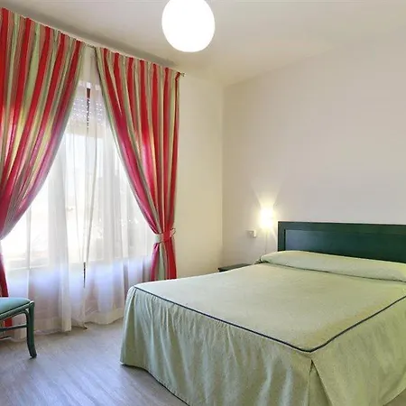 Lupori Szálloda Viareggio